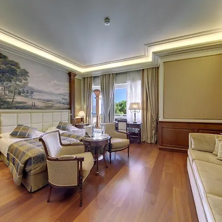 Splendid Hotel 4*