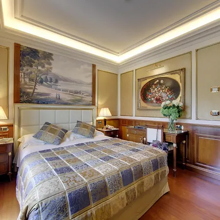 Splendid Отель 4*