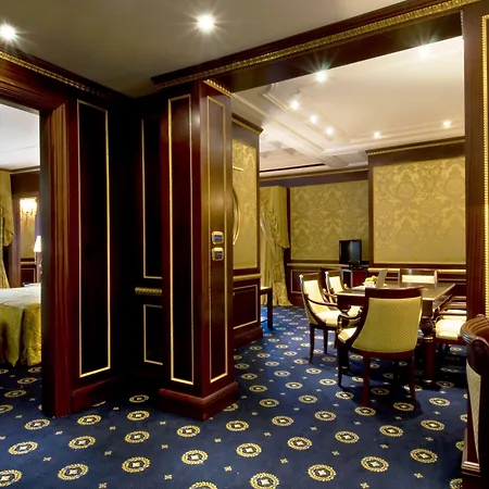 Отель Splendid Бавено